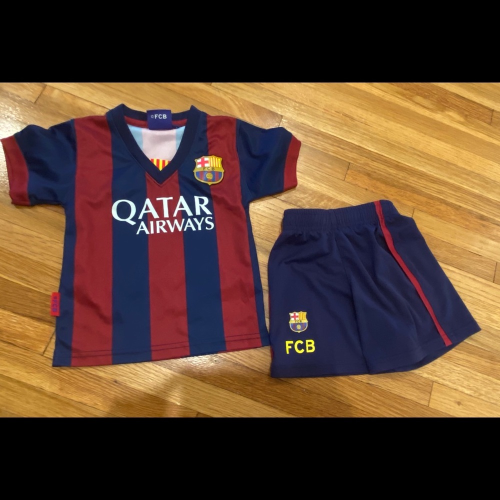 FC Barcelona soccer Jersey set Messi size 2T